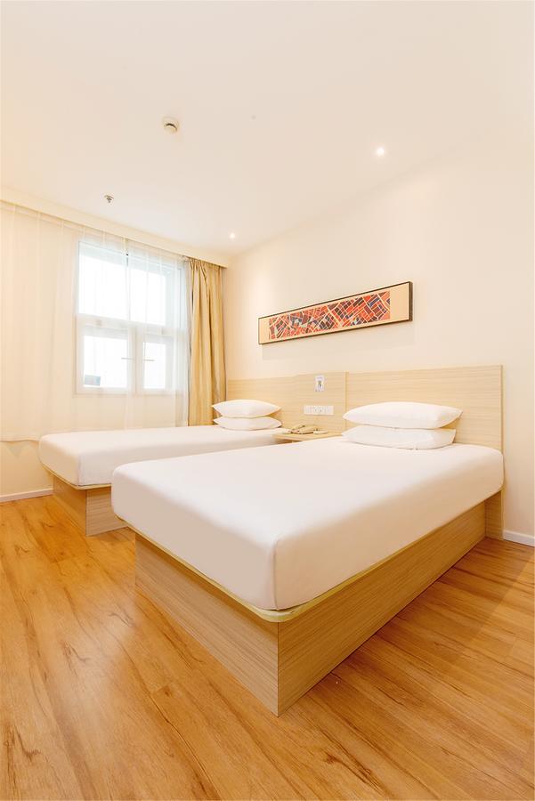 Hanting Hotel Čung-šan Exteriér fotografie