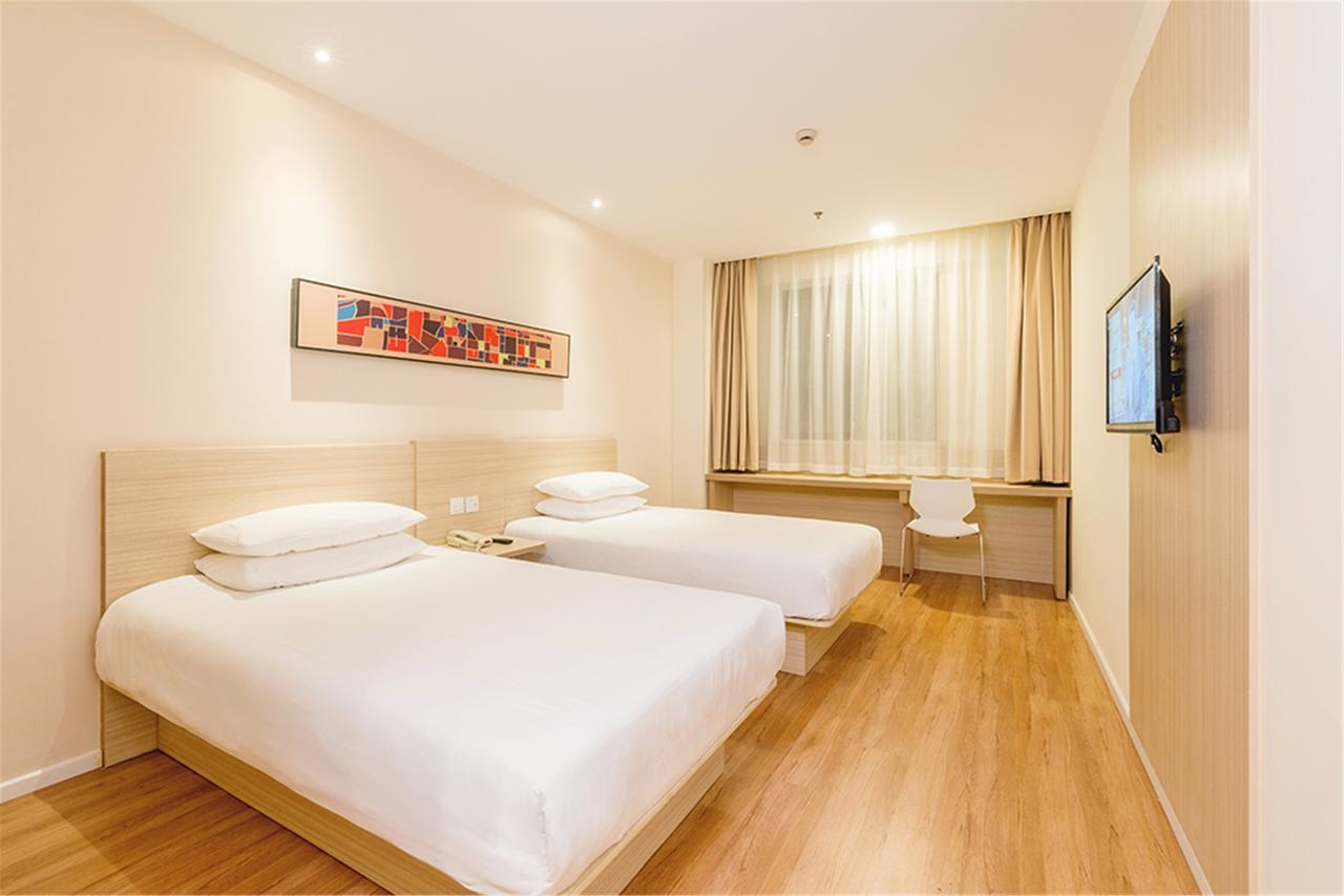Hanting Hotel Čung-šan Exteriér fotografie