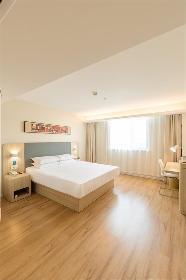 Hanting Hotel Čung-šan Exteriér fotografie